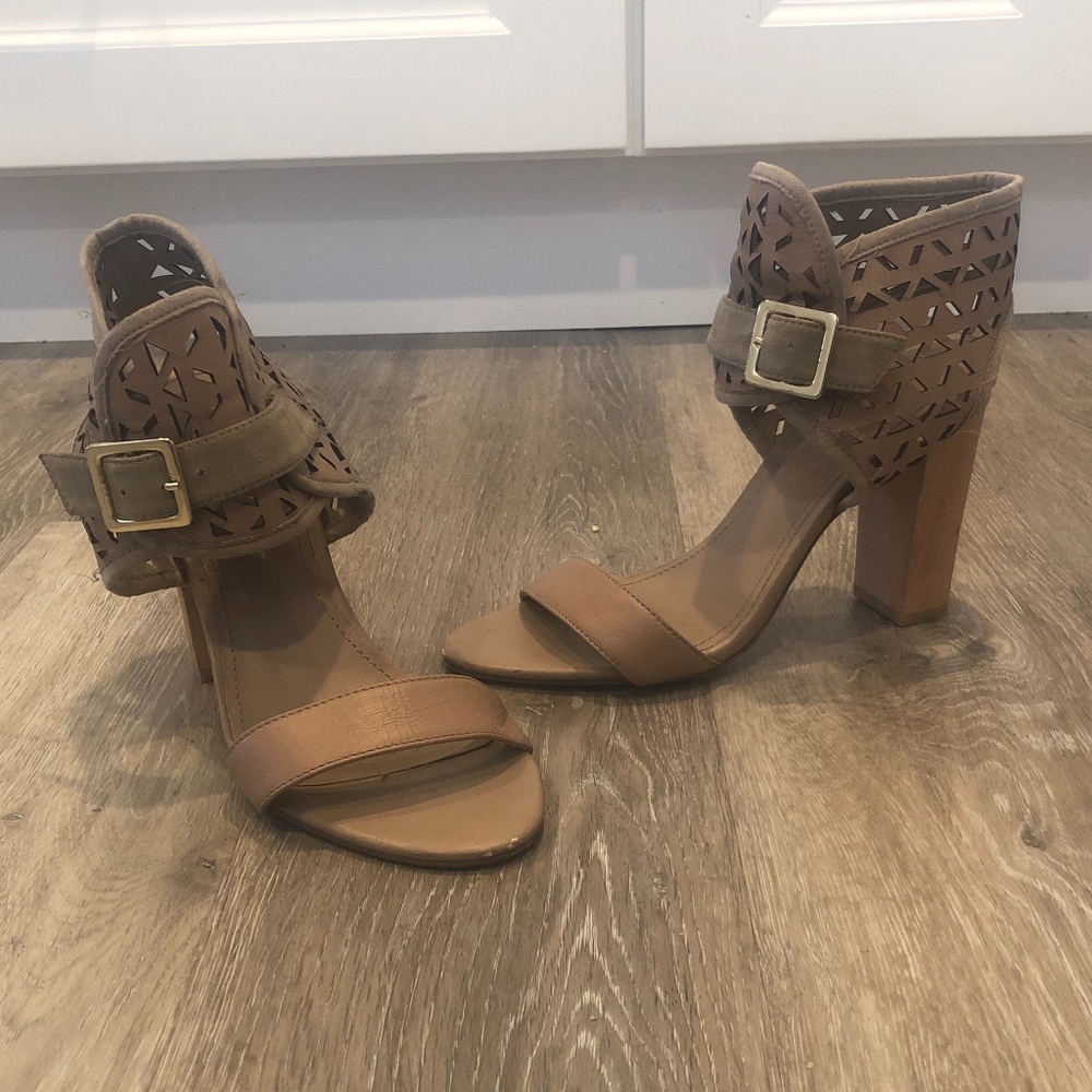Charles by Charles David Juno Sandal